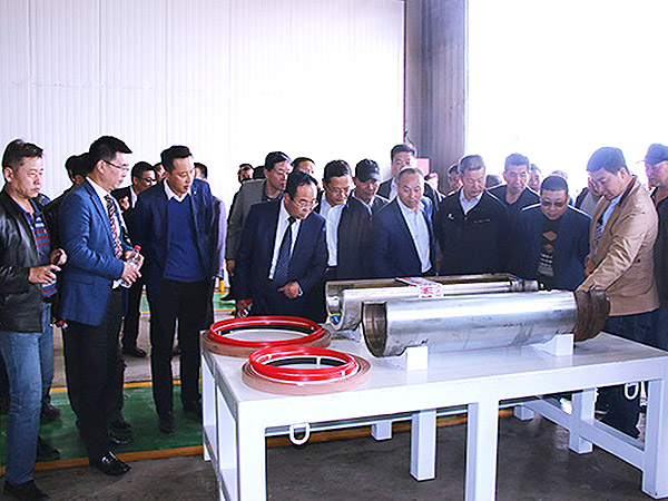 热烈祝贺郑州LVS拉斯维加斯3133cc煤炭机械服务股份有限公司新疆分公司开业揭牌